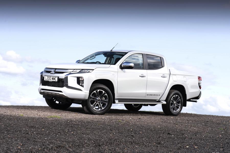  Mitsubishi L200 Barbarian X Double Cab 2019 года  (UK) (фото 35 из 40)